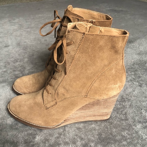 Lucky Brand Yoanna Lace up Wedge Suede Booties - Picture 2 of 4